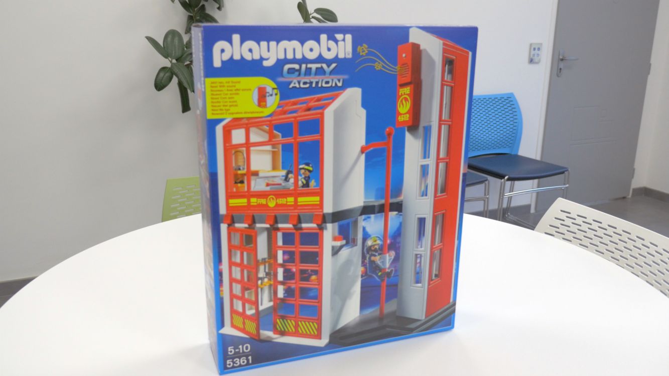 Playmobil caserne de pompier 5361 - Playmobil - 5 ans