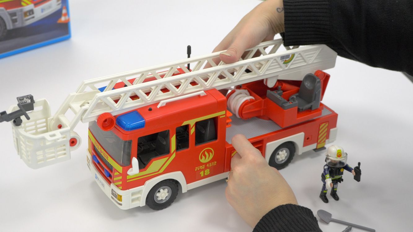 Playmobil (5362) Le camion de pompier lumineux et sonore - City Action 