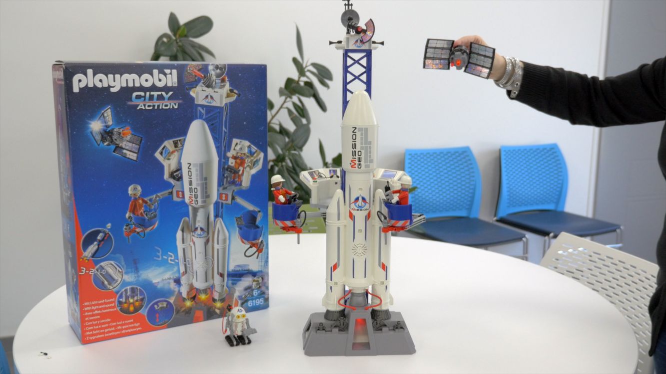 Playmobil 6195 - Fusée spatiale avec la station de base - Comparer avec