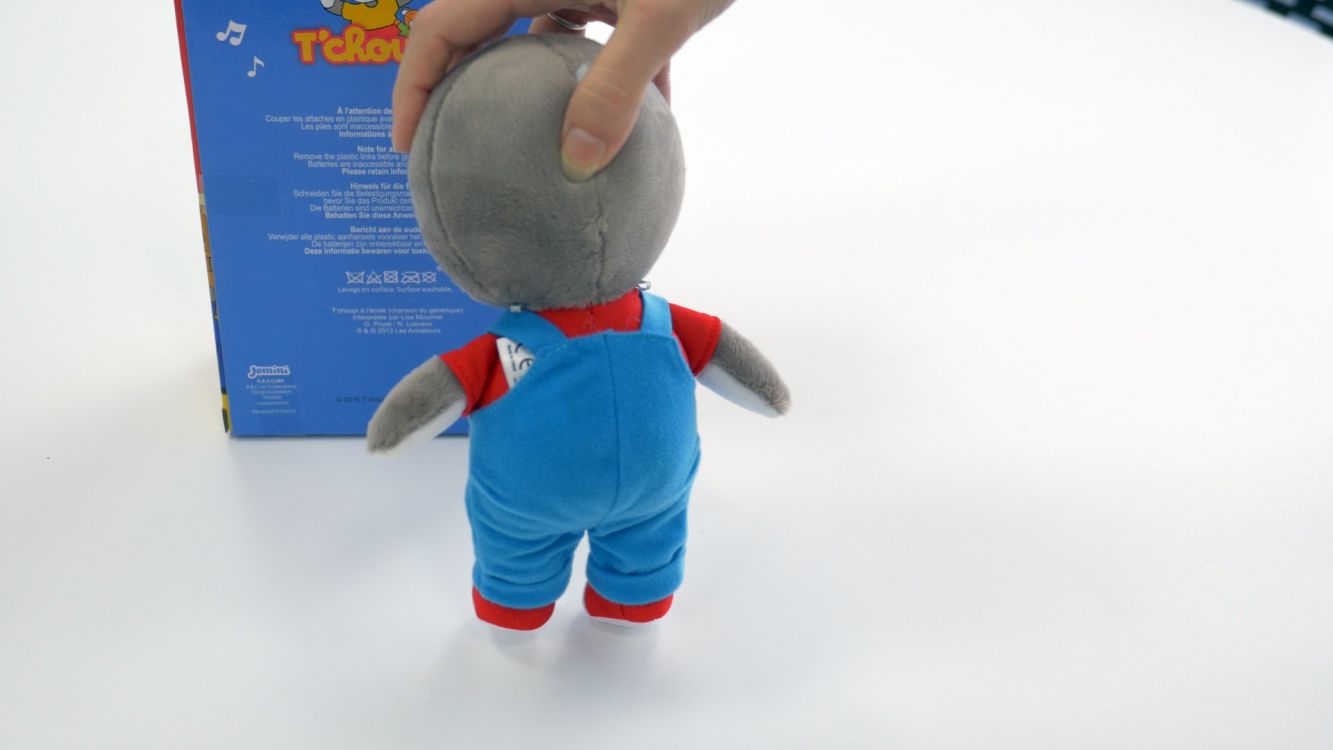 Jemini Peluche T'choupi musical 20 cm - Comparer avec